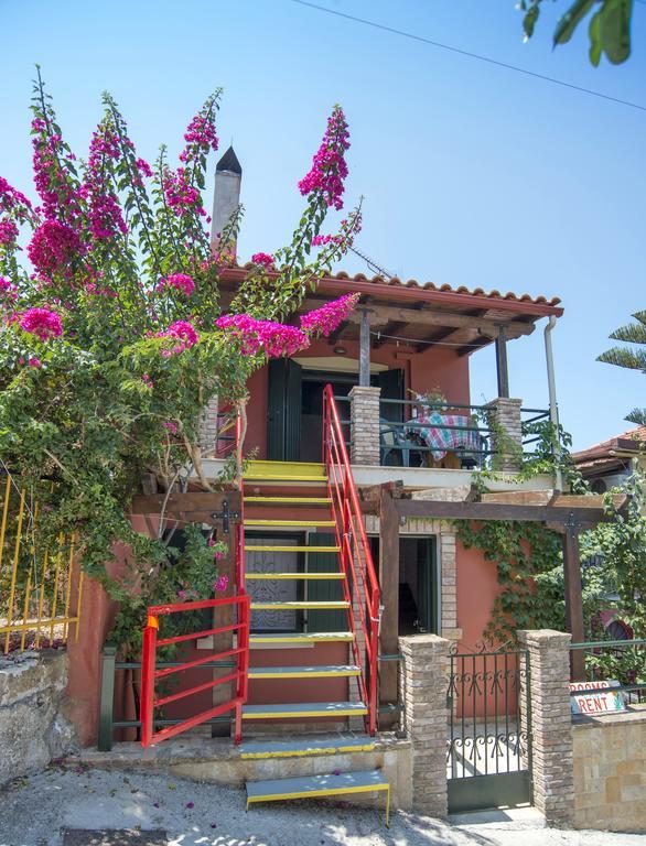 Nandia & Apartment
